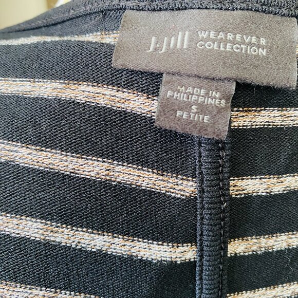 J. JILL WEAREVER COLLECTION V-Neck Black Cream Striped Dolman Top Size S - Picture 9 of 10